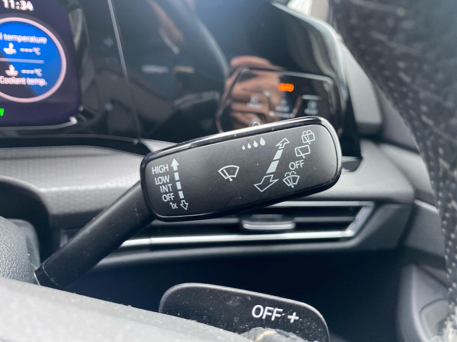 Used Volkswagen Golf 2023 for sale - 78139516: Photo 30