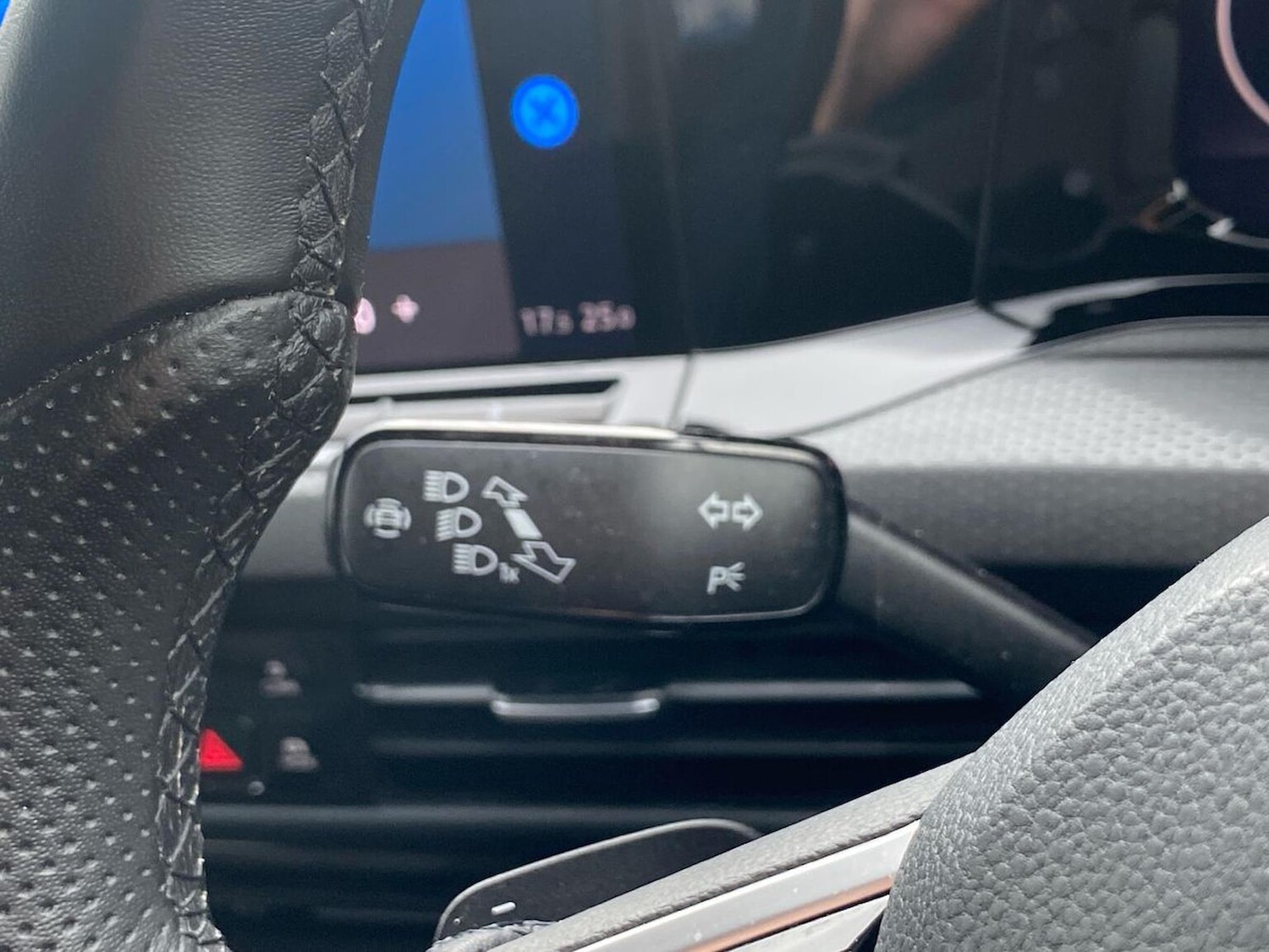 Used Volkswagen Golf 2023 for sale - 78139516: Photo 31