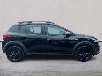 Used Dacia Sandero Stepway 2024 for sale - 79130640: Photo