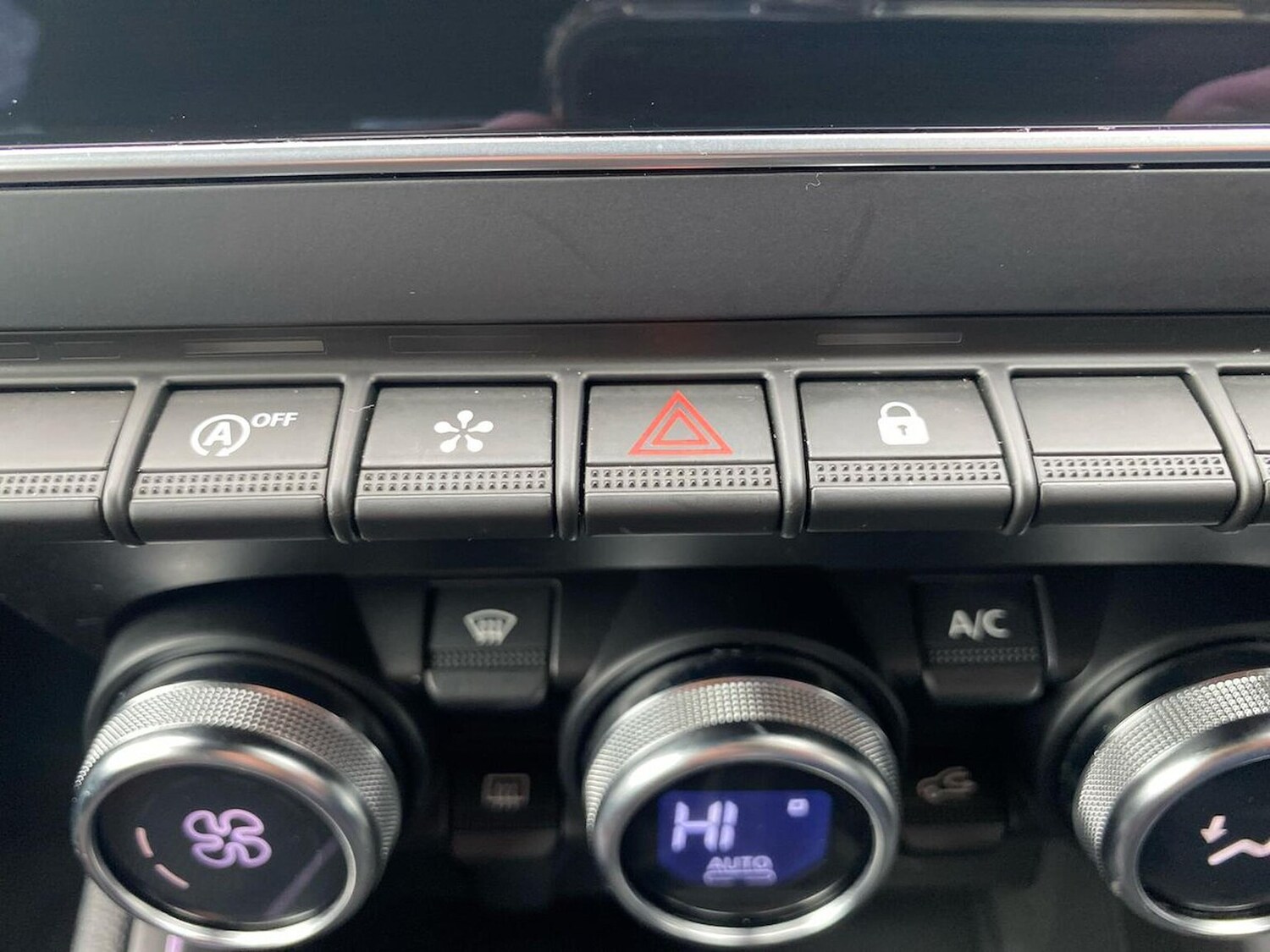 Used Renault Clio 2023 for sale - 77488975: Photo 22