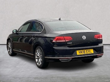 Used Volkswagen Passat 2018 for sale - 78242911: Photo