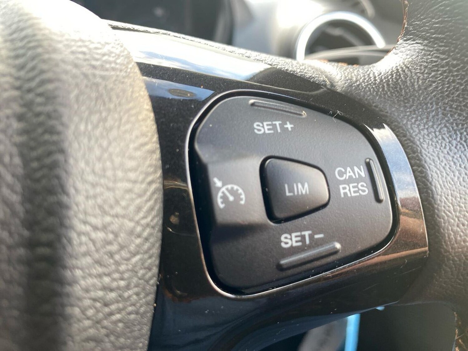 Used Ford Ka+ 2019 for sale - 76477239: Photo 24