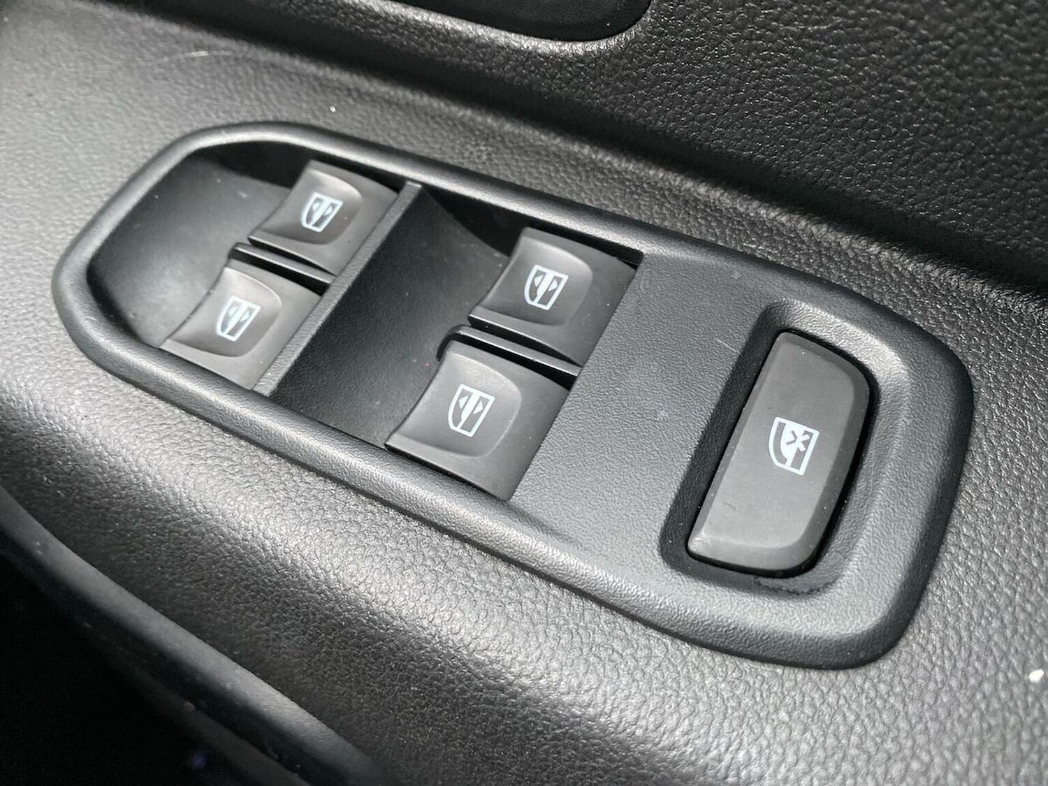 Used Dacia Duster 2021 for sale - 75956811: Photo 21