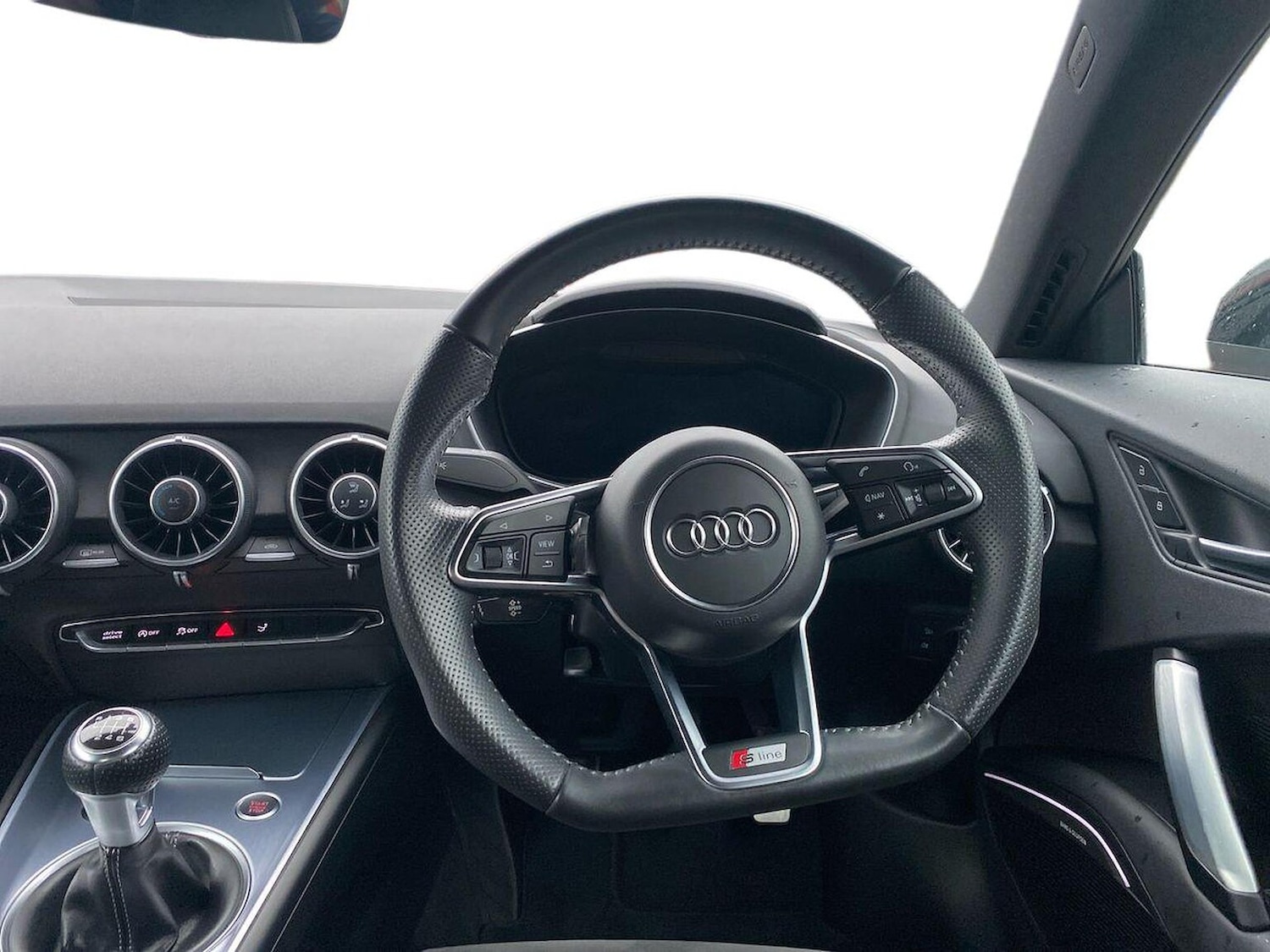 Used Audi TT 2018 for sale - 77639269: Photo 9