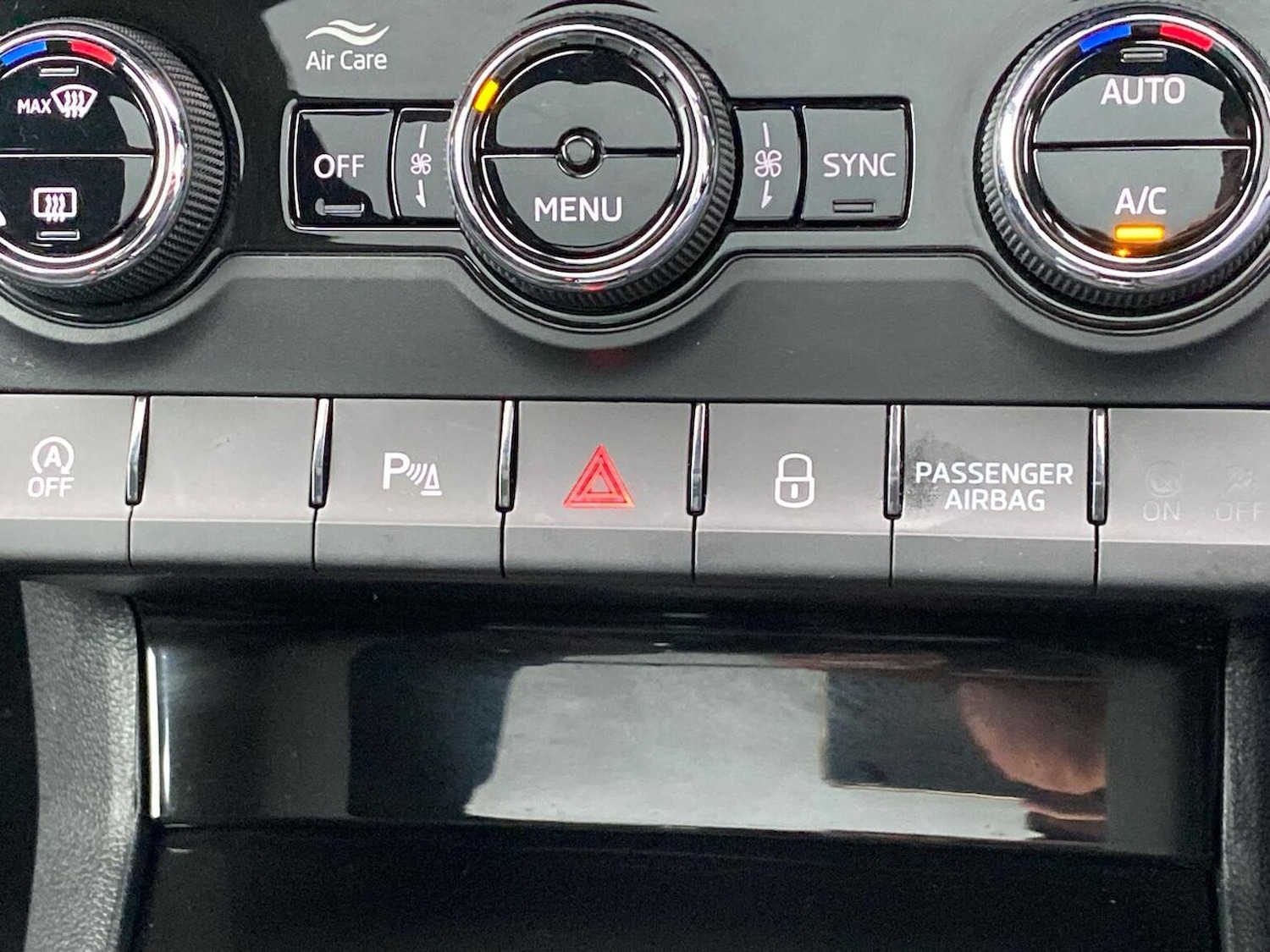 Used Skoda Karoq 2023 for sale - 75962381: Photo 22