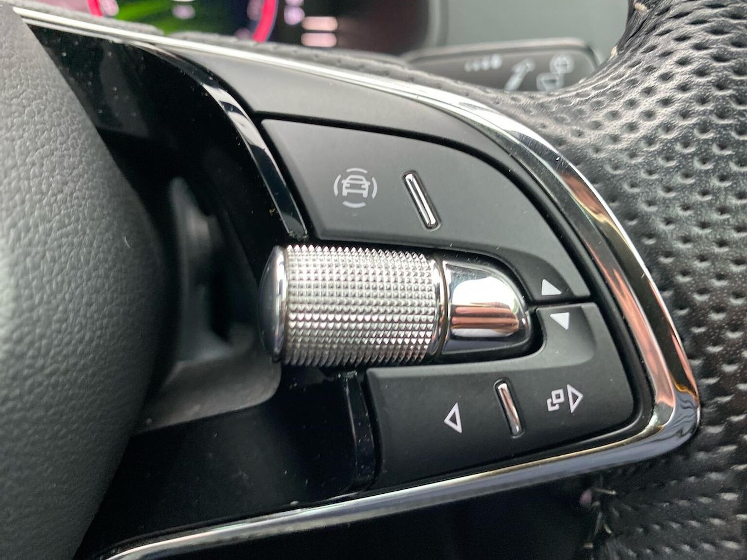 Used Skoda Karoq 2023 for sale - 75962381: Photo 27