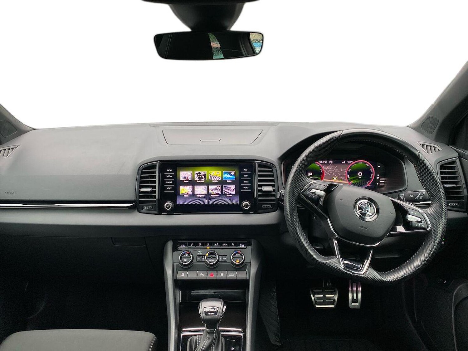 Used Skoda Karoq 2023 for sale - 75962381: Photo 8