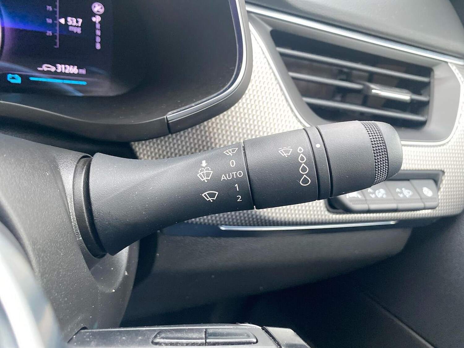 Used Renault Arkana 2022 for sale - 76418172: Photo 26