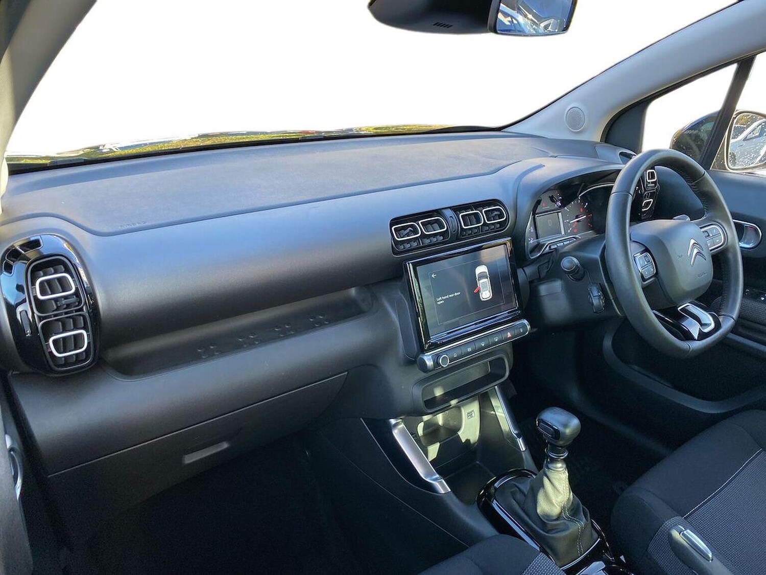 Used Citroen C3 Aircross 2023 for sale - 76422391: Photo 7