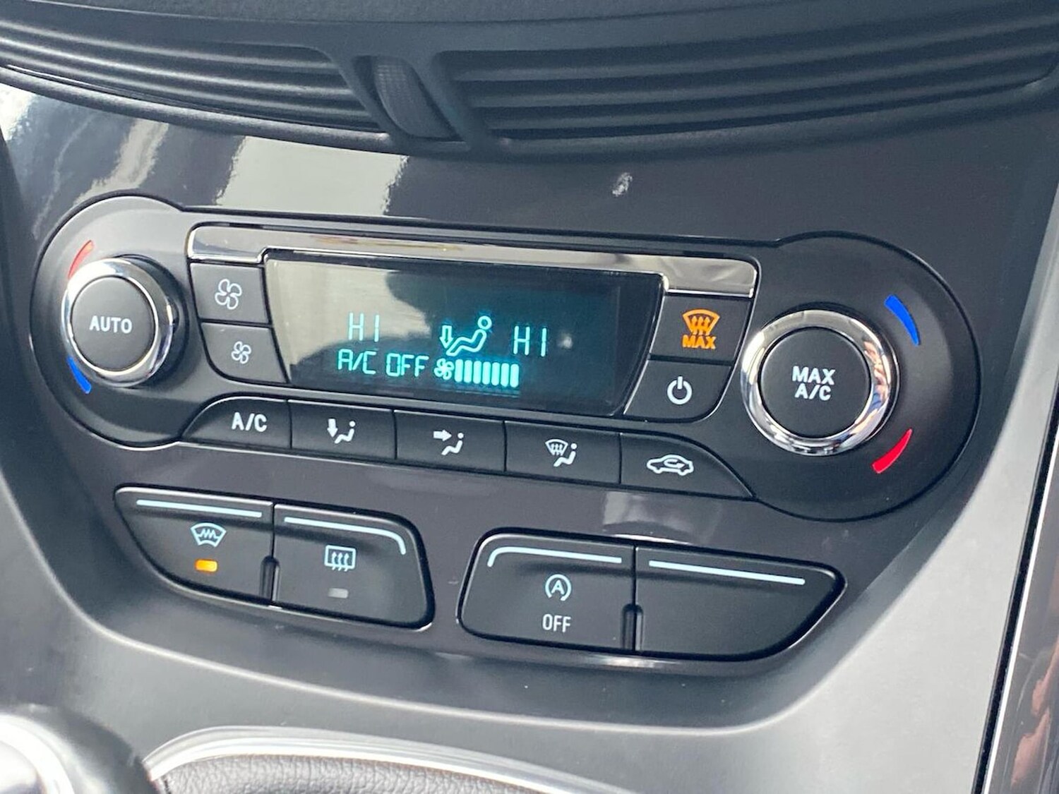 Used Ford Kuga 2016 for sale - 76577258: Photo 12