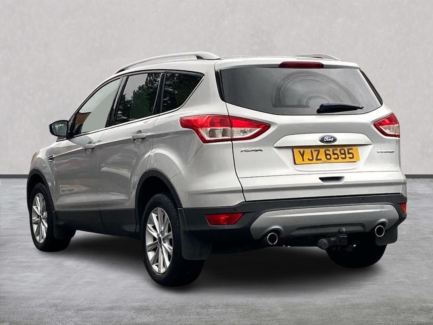 Used Ford Kuga 2016 for sale - 76577258: Photo 2