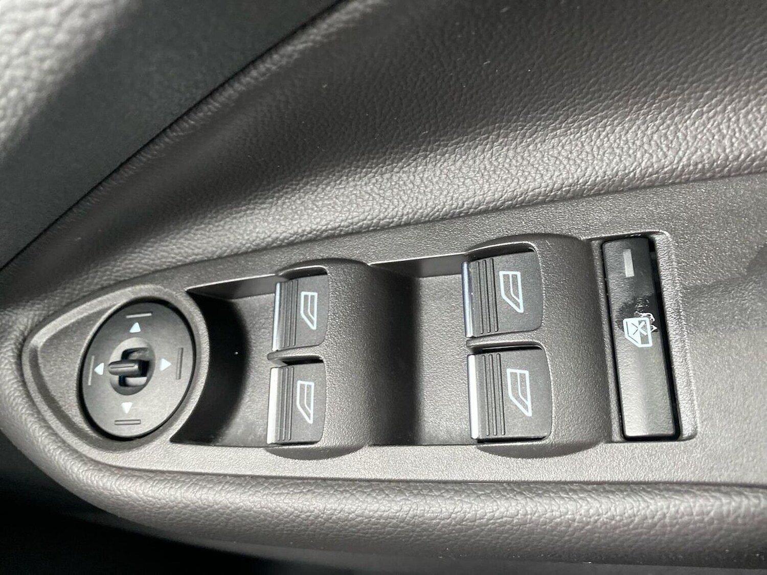 Used Ford Kuga 2016 for sale - 76577258: Photo 21