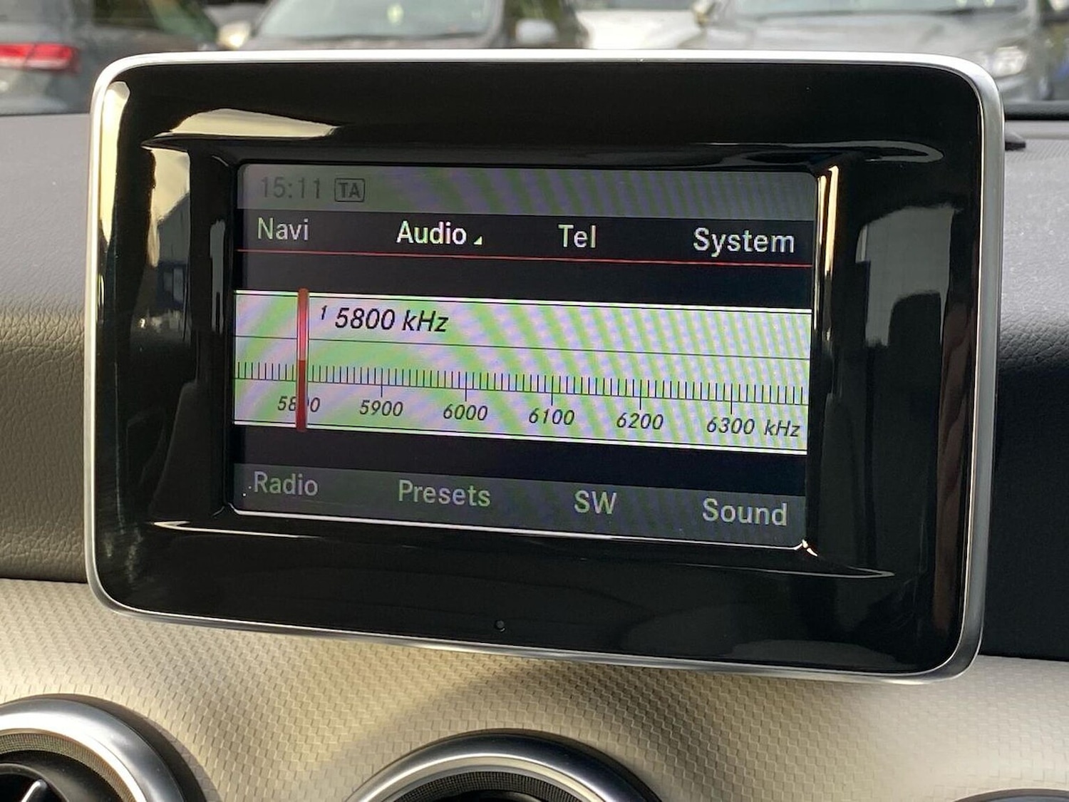 Used Mercedes-Benz A-Class 2015 for sale - 76725837: Photo 11