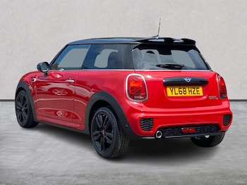 Used MINI Hatch 2018 for sale - 79296332: Photo