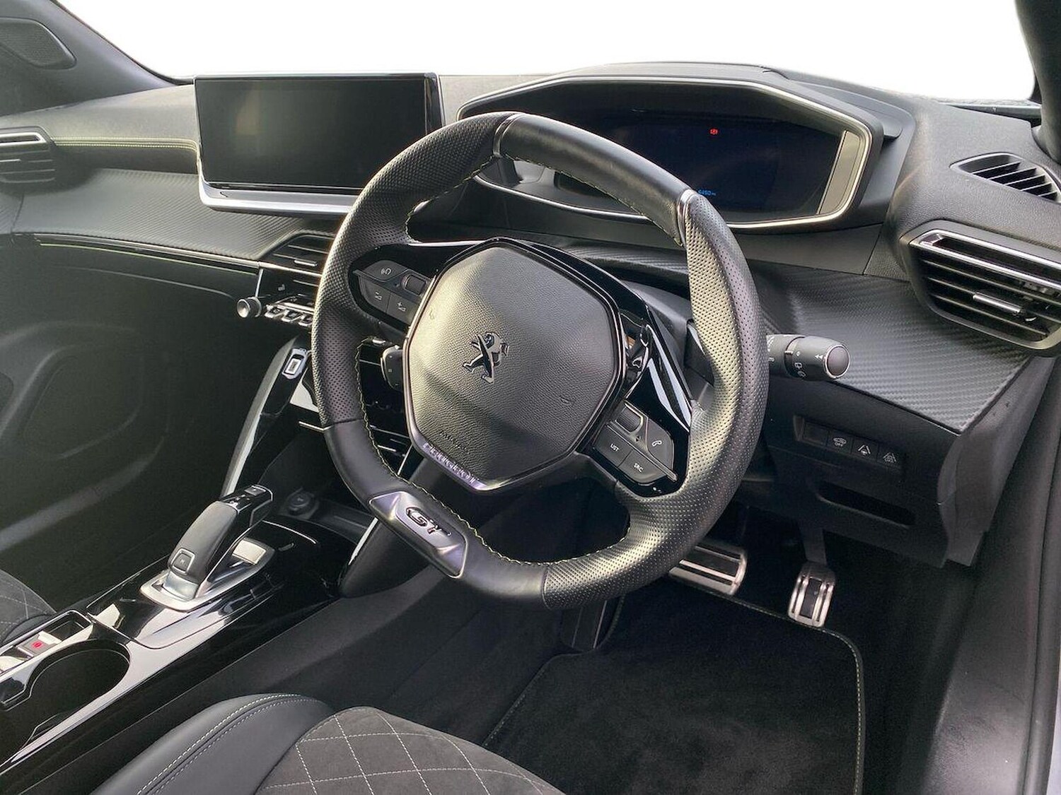 Used Peugeot 2008 2021 for sale - 76799364: Photo 15