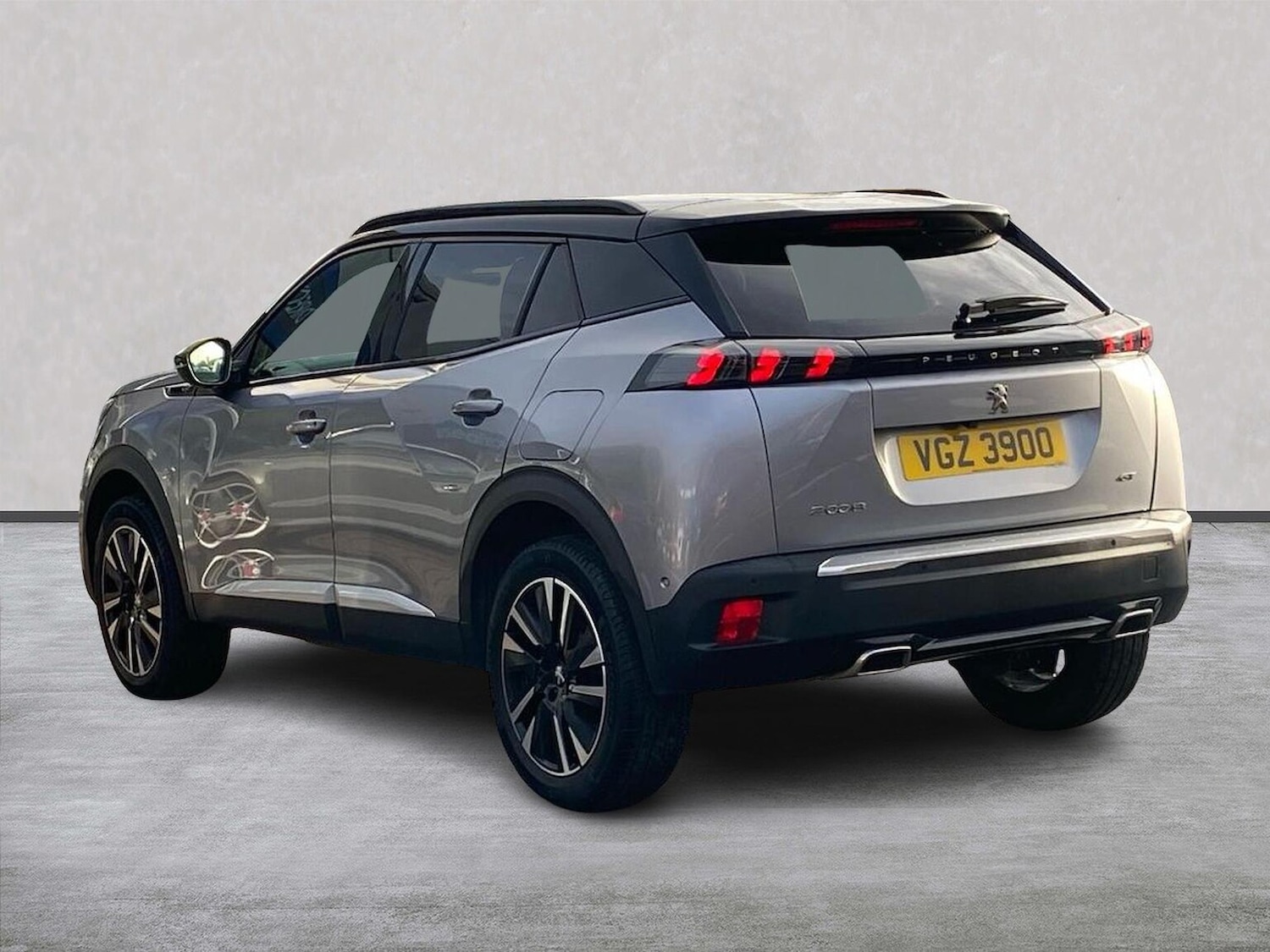 Used Peugeot 2008 2021 for sale - 76799364: Photo 2