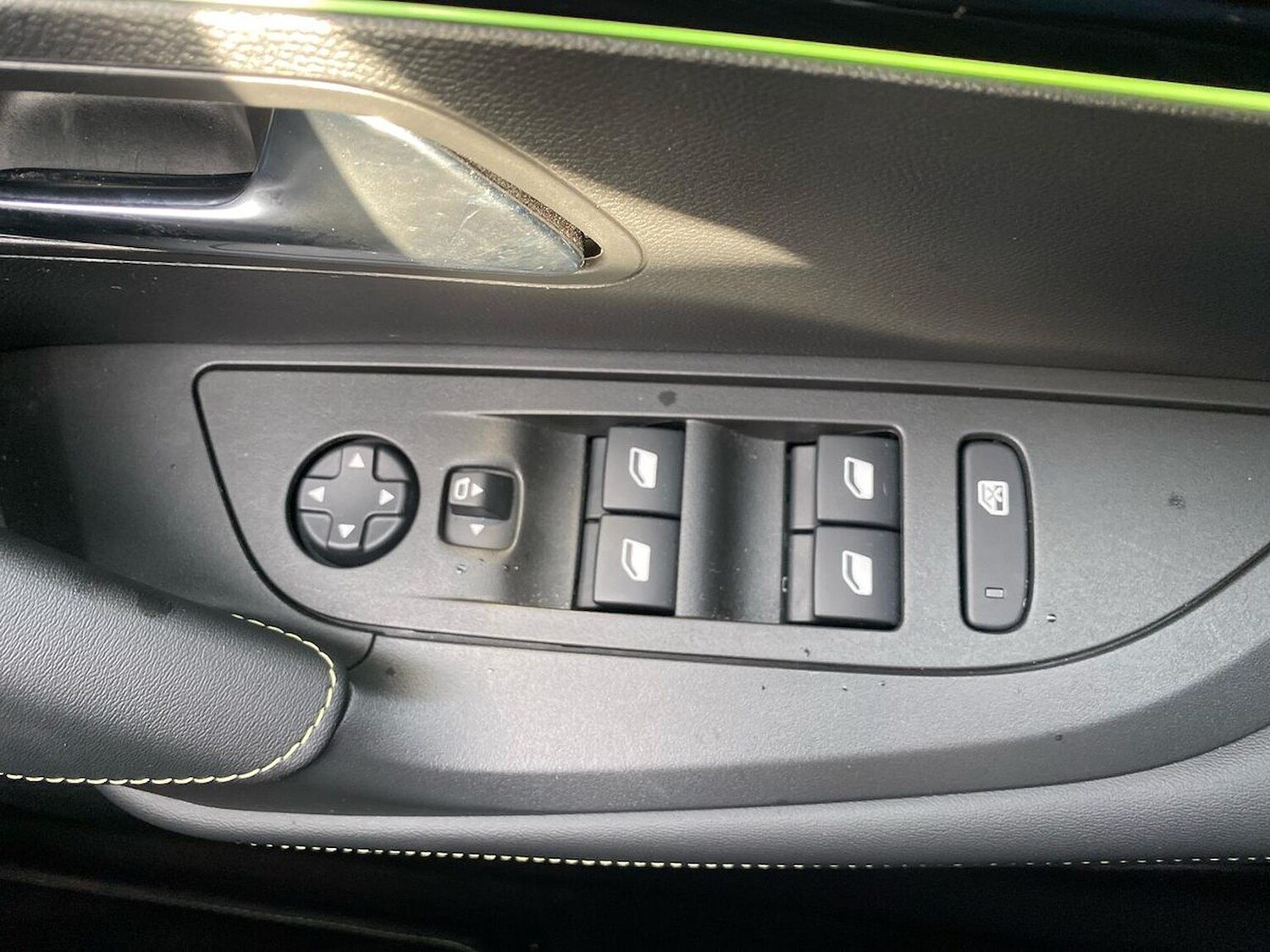 Used Peugeot 2008 2021 for sale - 76799364: Photo 21