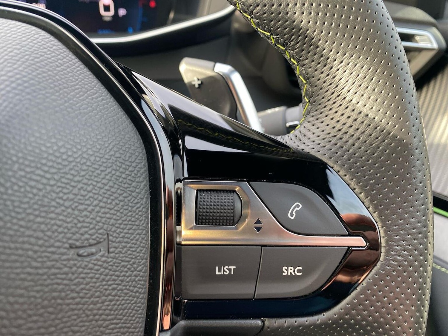 Used Peugeot 2008 2021 for sale - 76799364: Photo 27