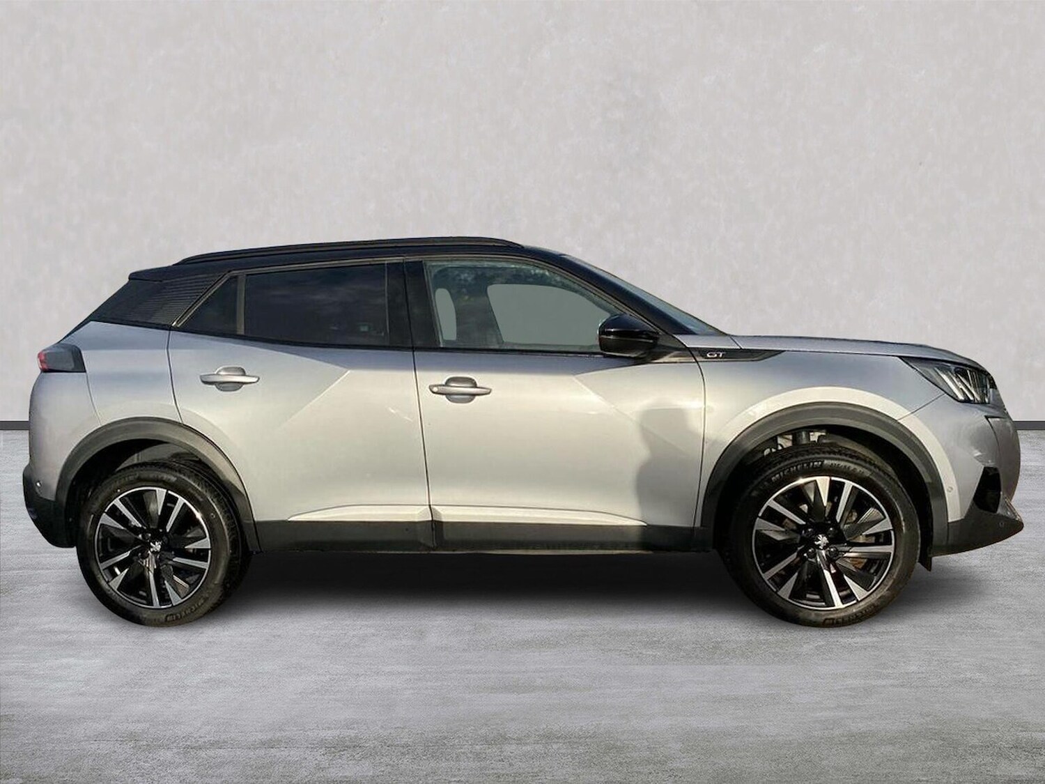 Used Peugeot 2008 2021 for sale - 76799364: Photo 3