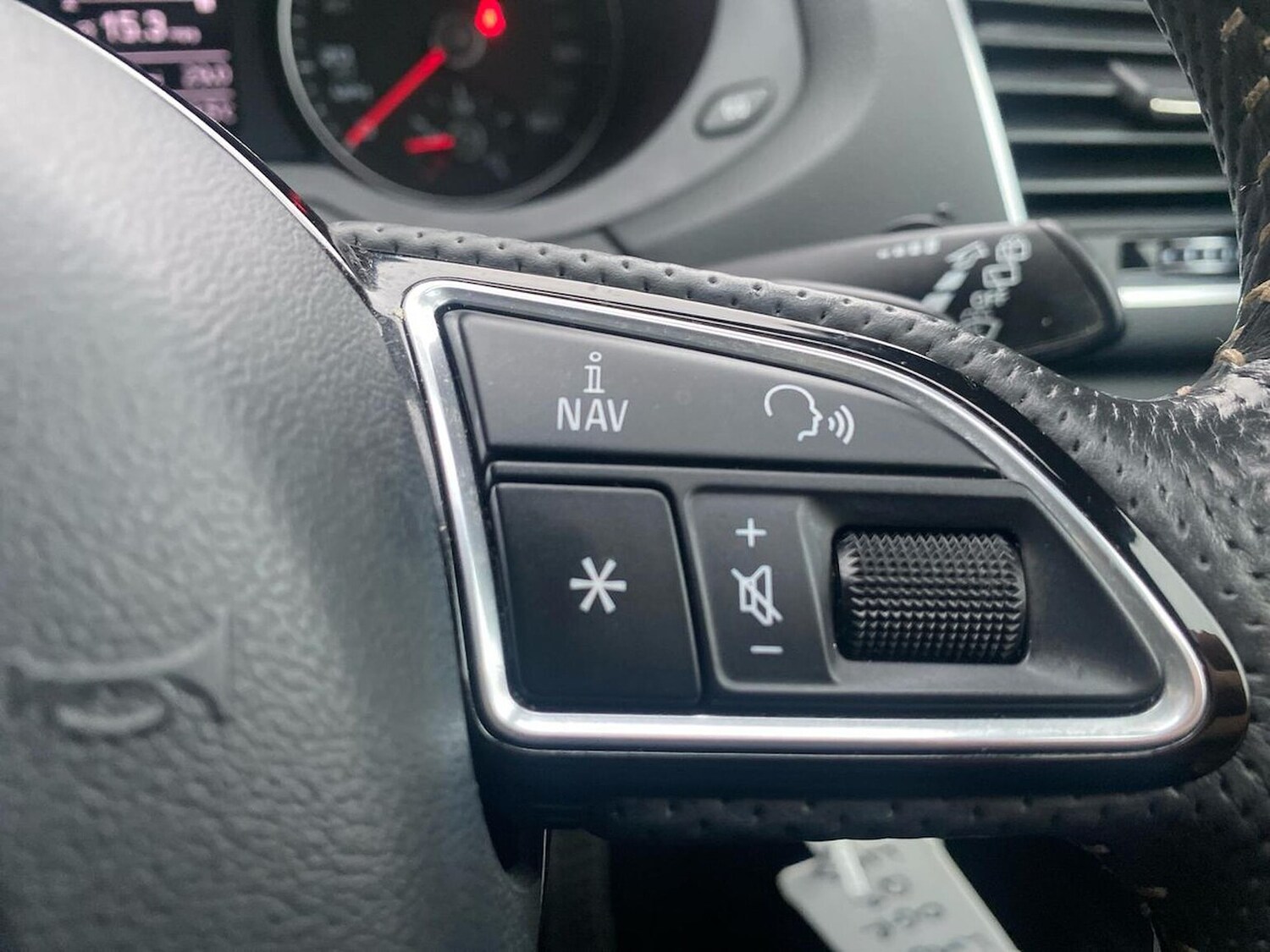 Used Audi Q3 2017 for sale - 76477251: Photo 26