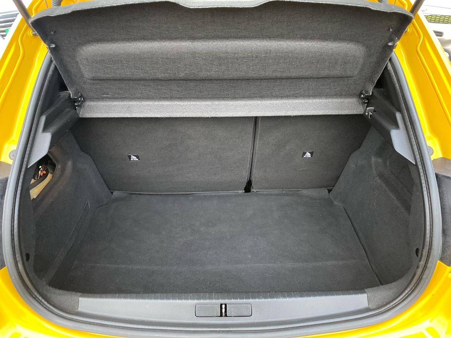 Used Peugeot 208 2022 for sale - 77629341: Photo 17