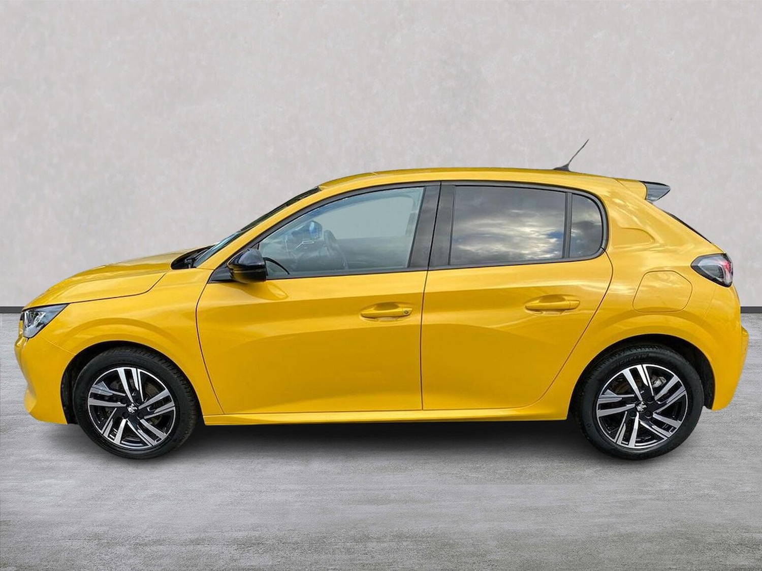 Used Peugeot 208 2022 for sale - 77629341: Photo 19