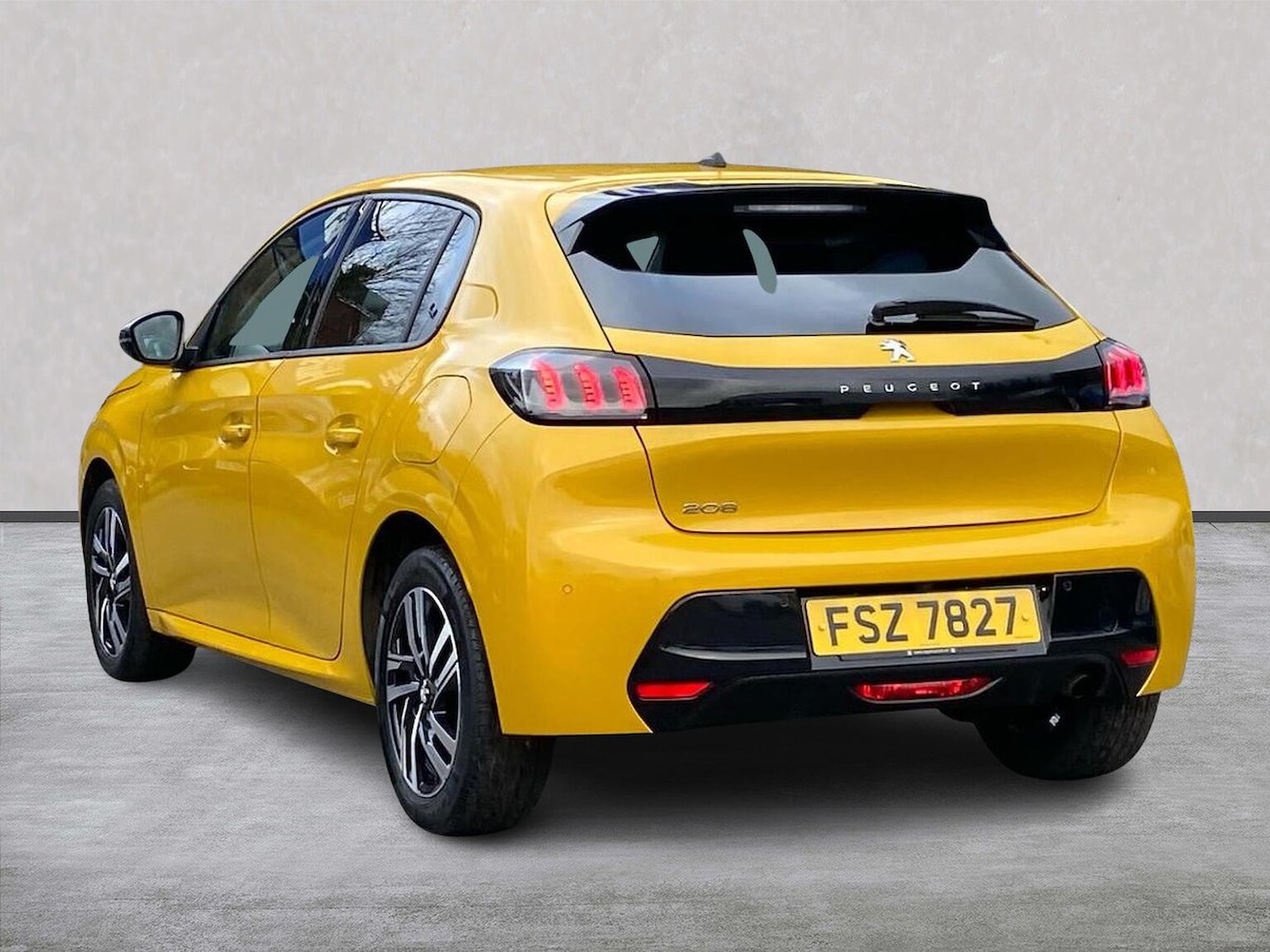 Used Peugeot 208 2022 for sale - 77629341: Photo 2