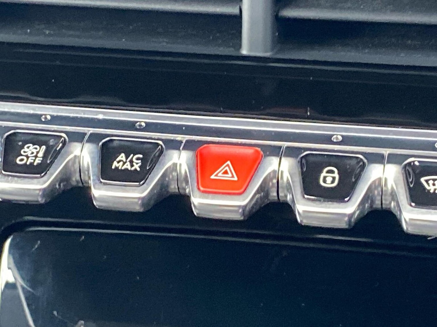 Used Peugeot 208 2022 for sale - 77629341: Photo 22