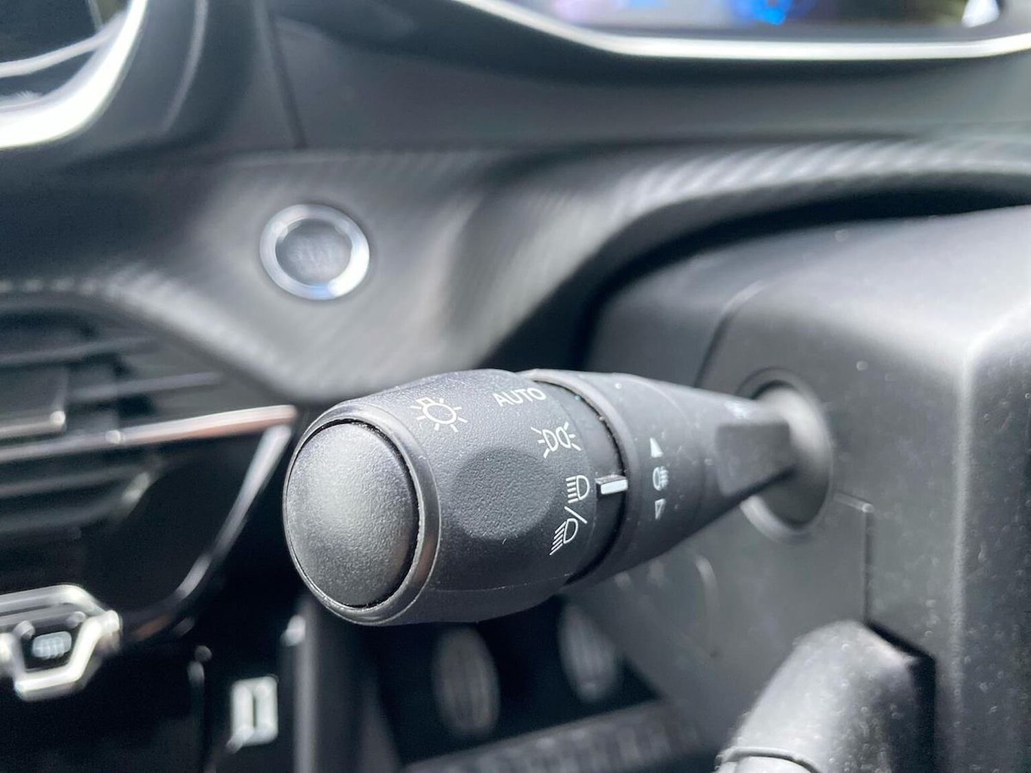 Used Peugeot 208 2022 for sale - 77629341: Photo 27