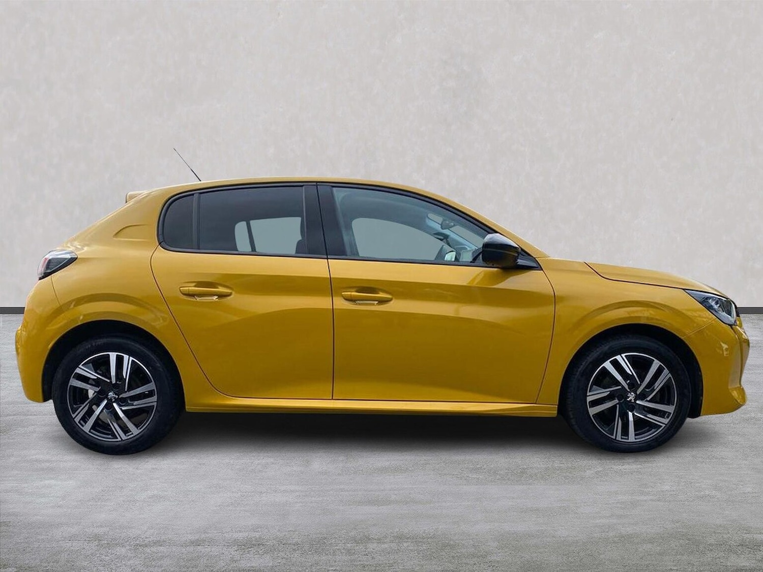 Used Peugeot 208 2022 for sale - 77629341: Photo 3