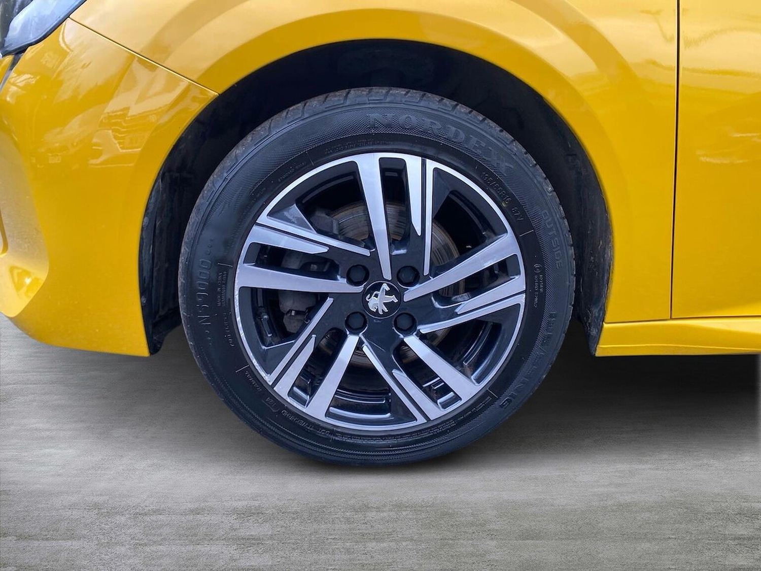 Used Peugeot 208 2022 for sale - 77629341: Photo 6