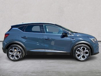 Used Renault Captur 2023 for sale - 78380662: Photo