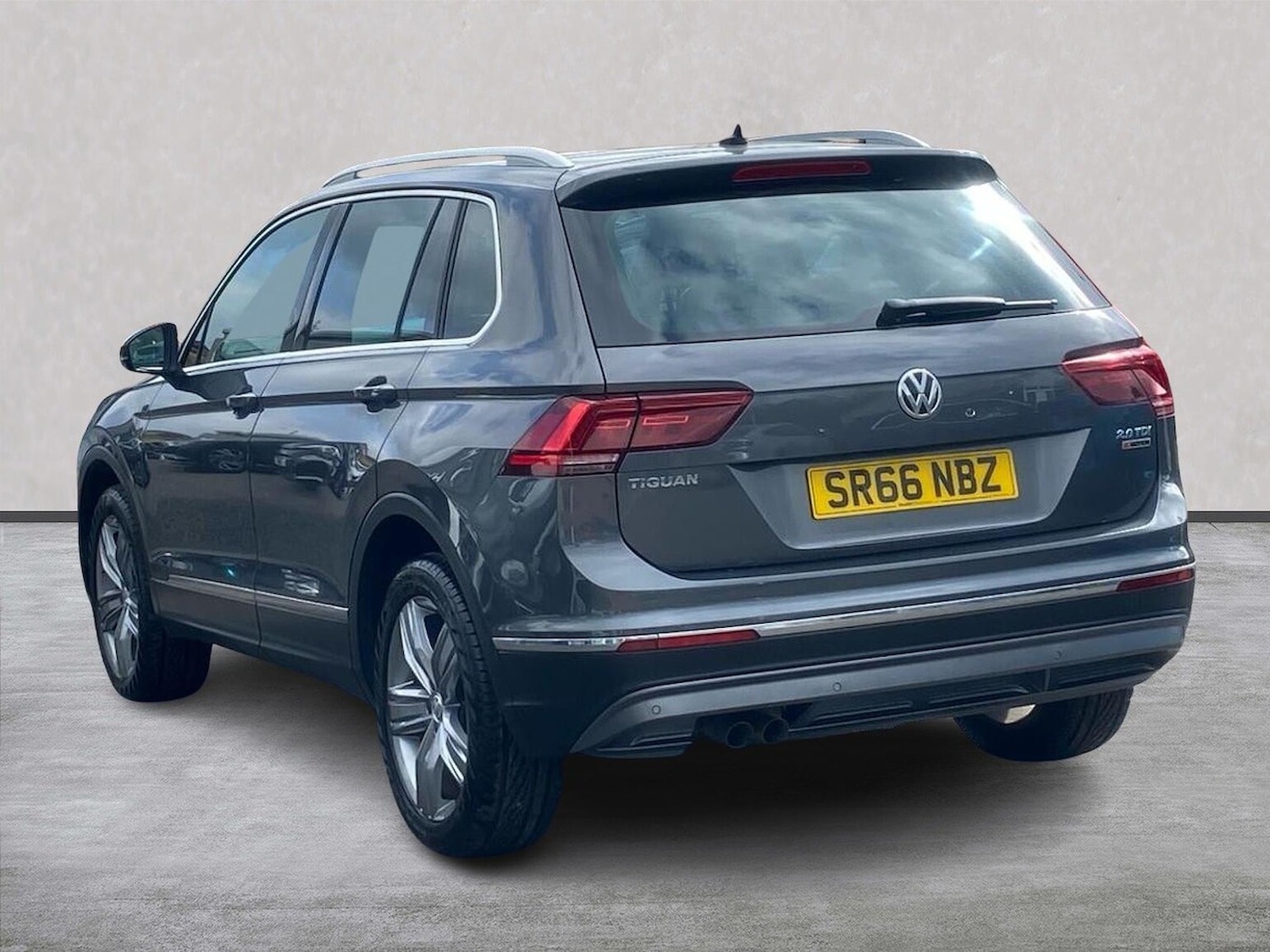 Used Volkswagen Tiguan 2016 for sale - 78195616: Photo 4