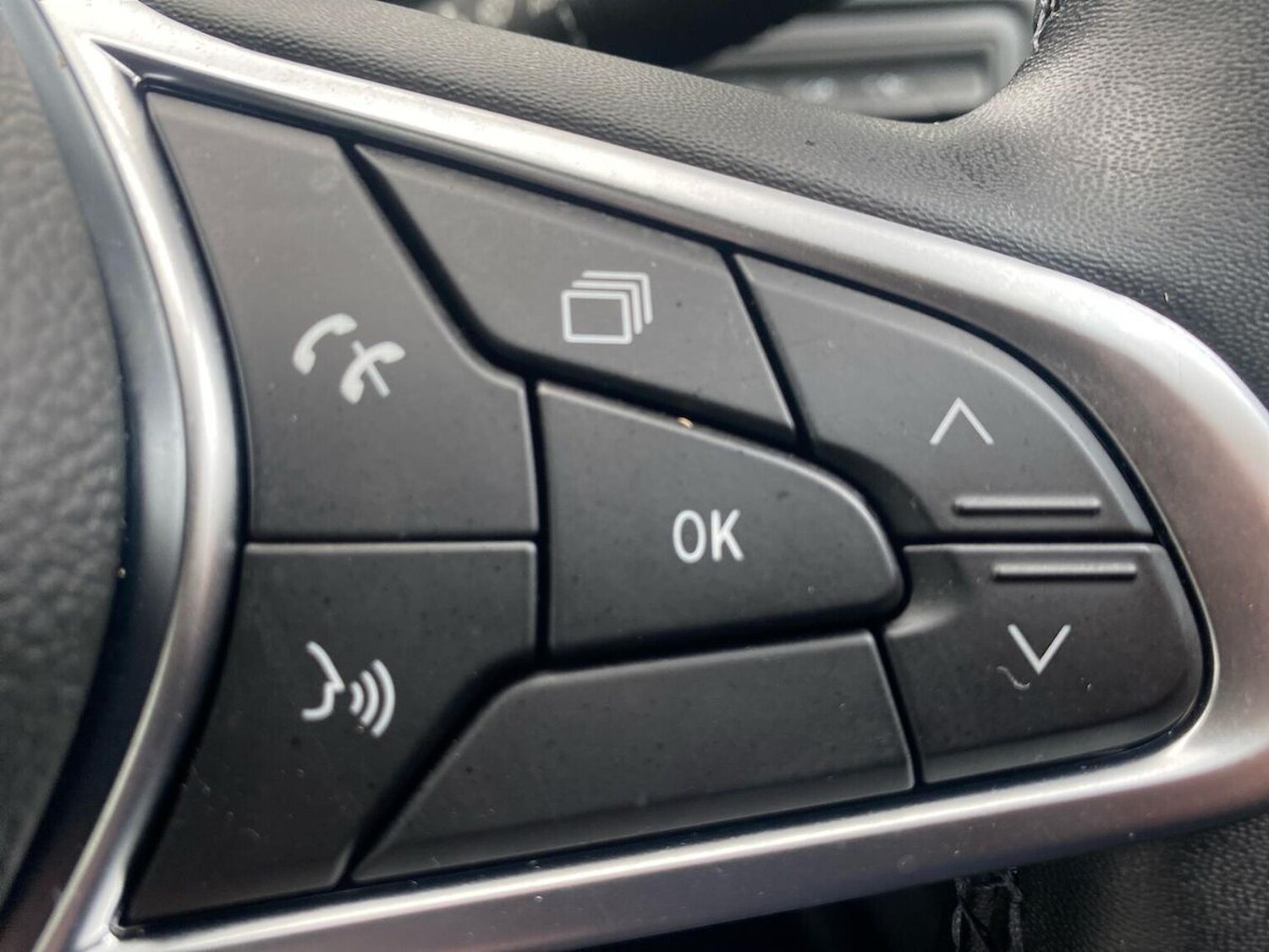 Used Renault Clio 2023 for sale - 78191015: Photo 26