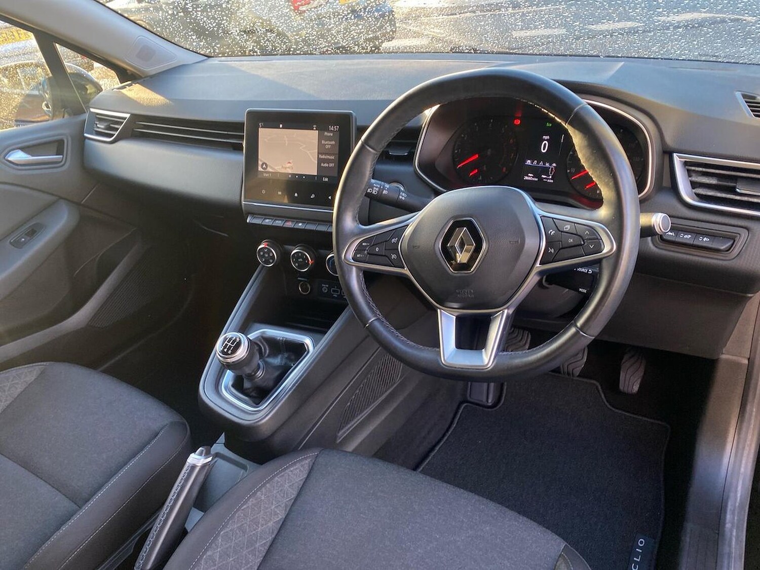 Used Renault Clio 2020 for sale - 76628123: Photo 13