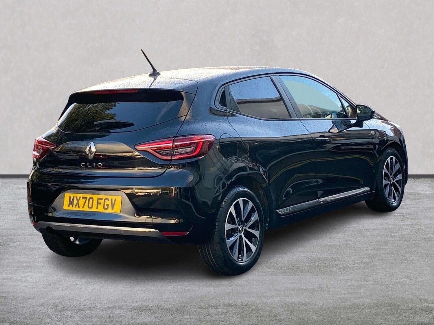 Used Renault Clio 2020 for sale - 76628123: Photo 18