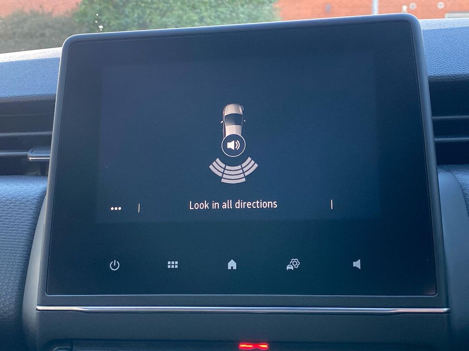 Used Renault Clio 2020 for sale - 76628123: Photo 23