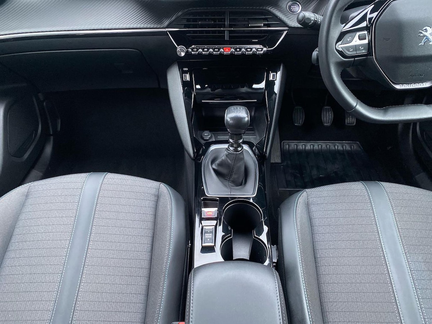 Used Peugeot 2008 2022 for sale - 77676355: Photo 13