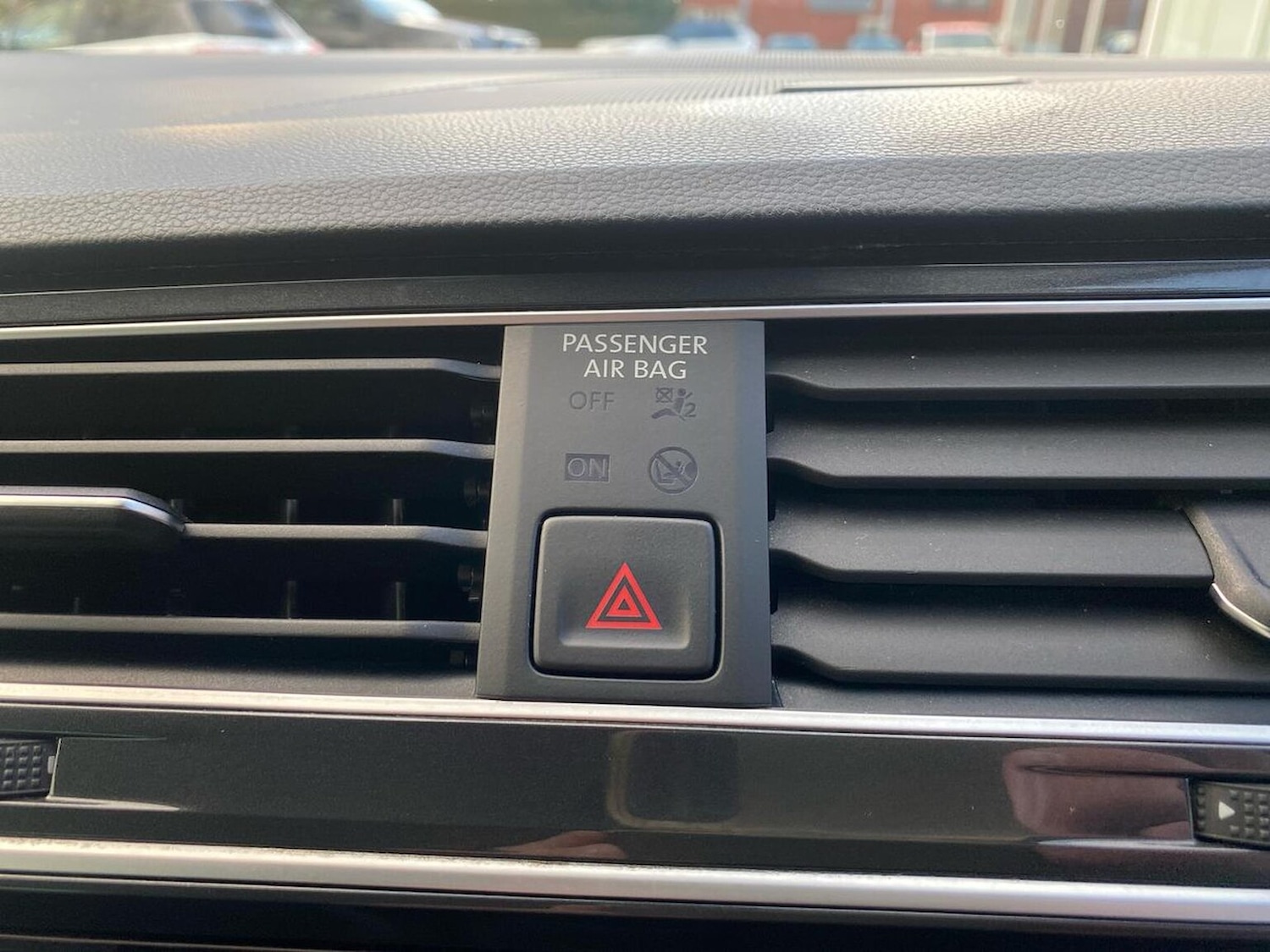 Used Volkswagen Tiguan 2018 for sale - 77065751: Photo 22