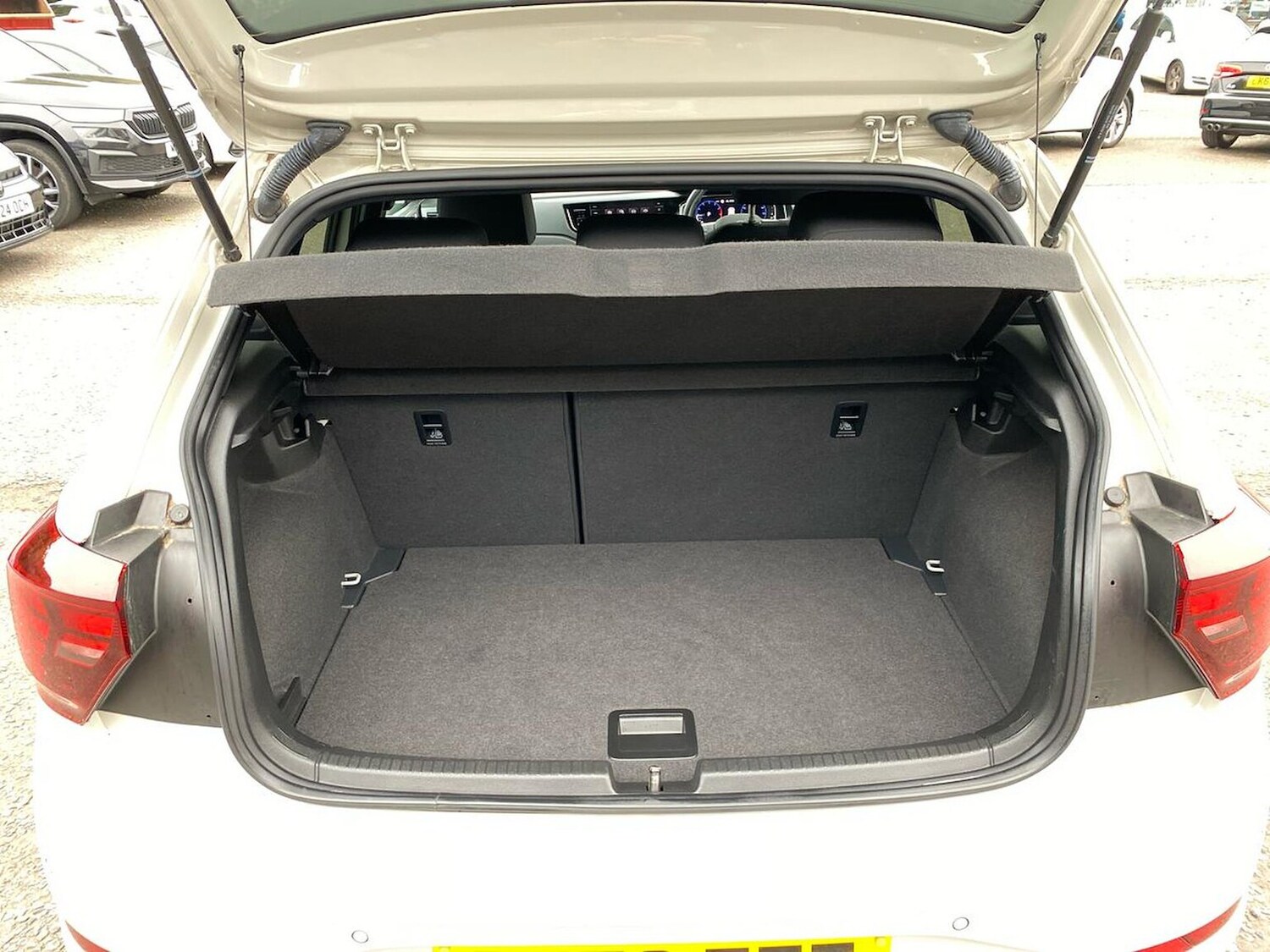 Used Volkswagen Polo 2023 for sale - 76107091: Photo 17