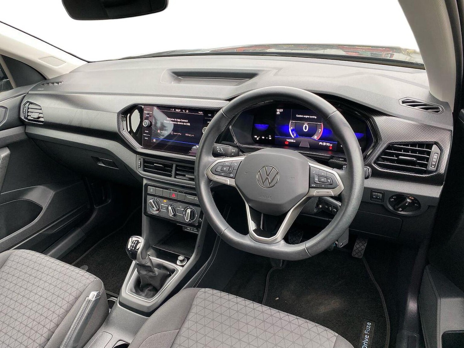 Used Volkswagen T-Cross 2023 for sale - 76107107: Photo 15