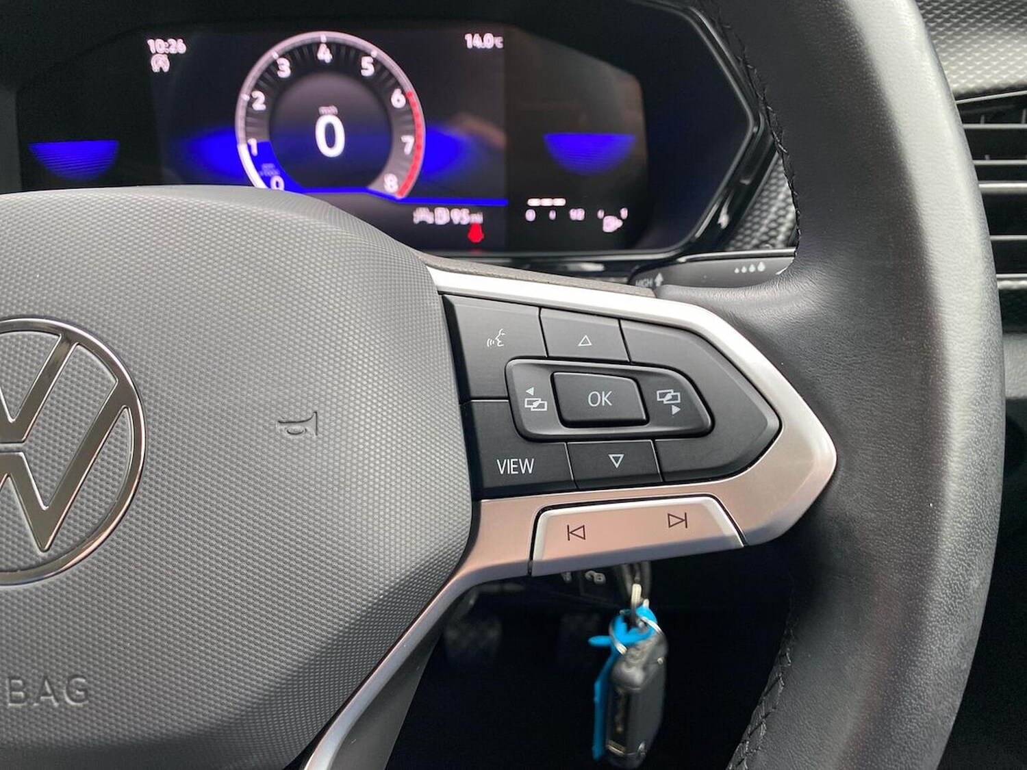 Used Volkswagen T-Cross 2023 for sale - 76107107: Photo 24