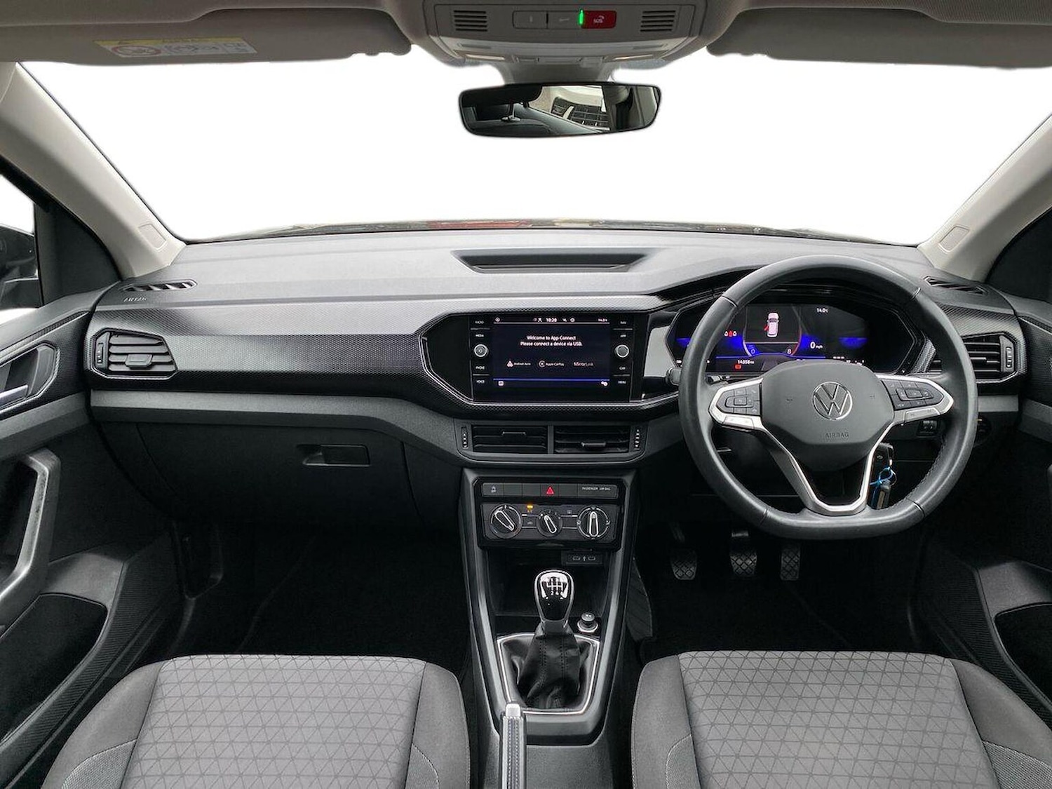 Used Volkswagen T-Cross 2023 for sale - 76107107: Photo 8