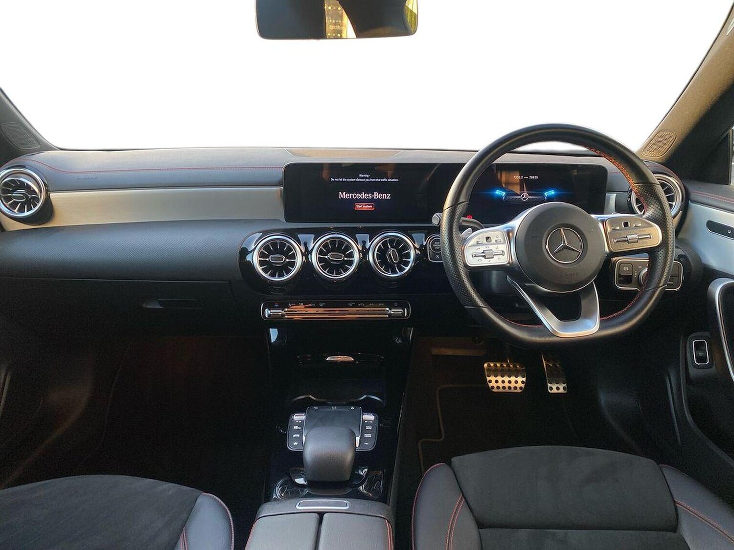 Used Mercedes-Benz CLA 2023 for sale - 76541893: Photo 8