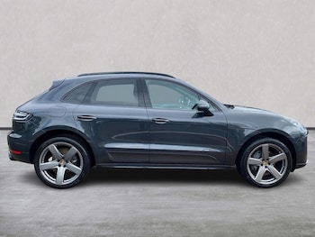 Used Porsche Macan 2021 for sale - 75490355: Photo