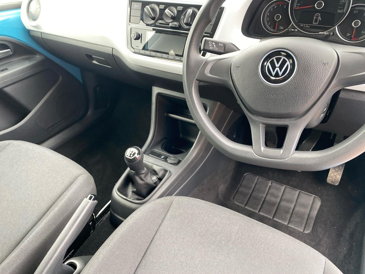 Used Volkswagen up! 2021 for sale - 78202115: Photo 15