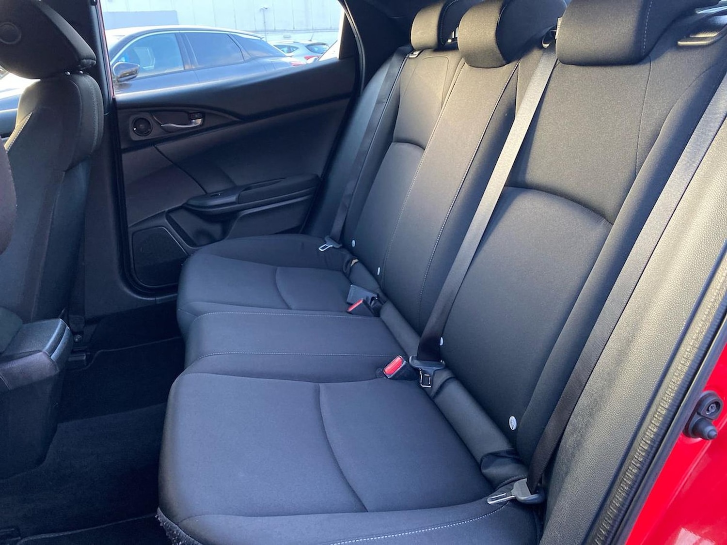 Used Honda Civic 2018 for sale - 76957531: Photo 16