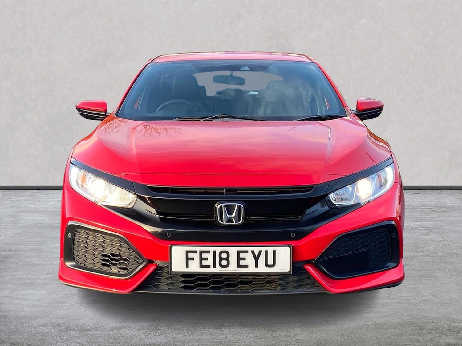 Used Honda Civic 2018 for sale - 76957531: Photo 5