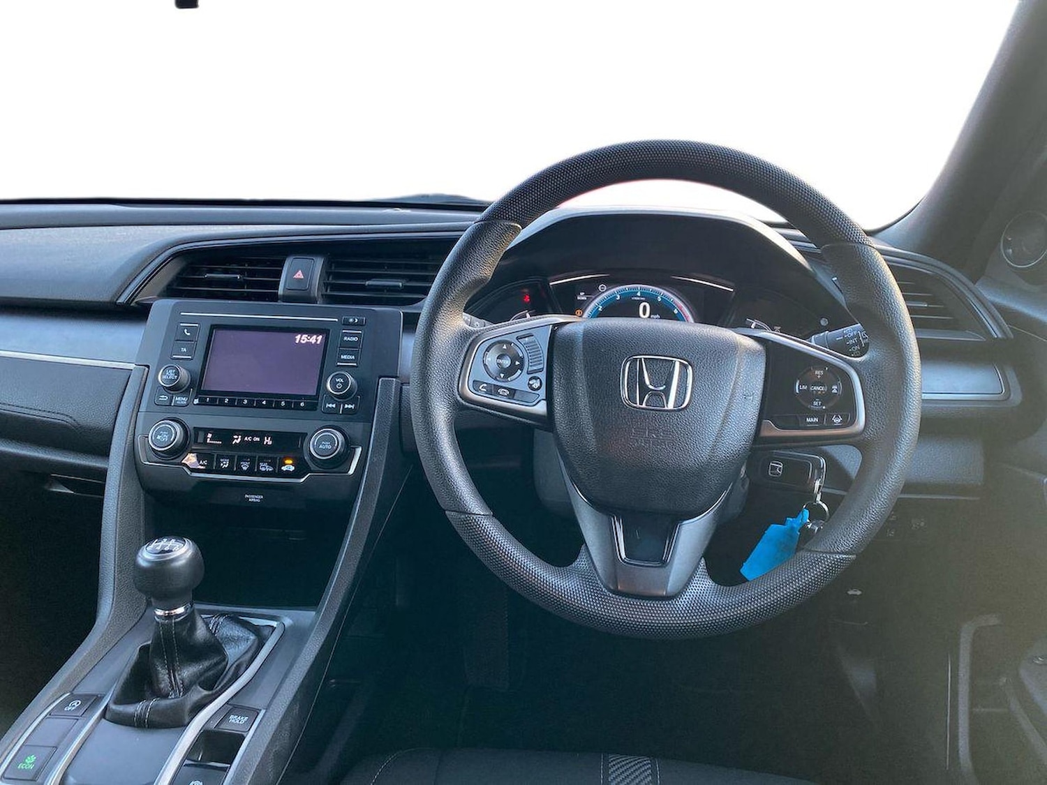 Used Honda Civic 2018 for sale - 76957531: Photo 9