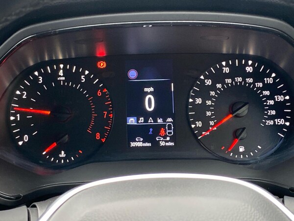 Used Renault Captur 2023 for sale - 76171506: Photo 10